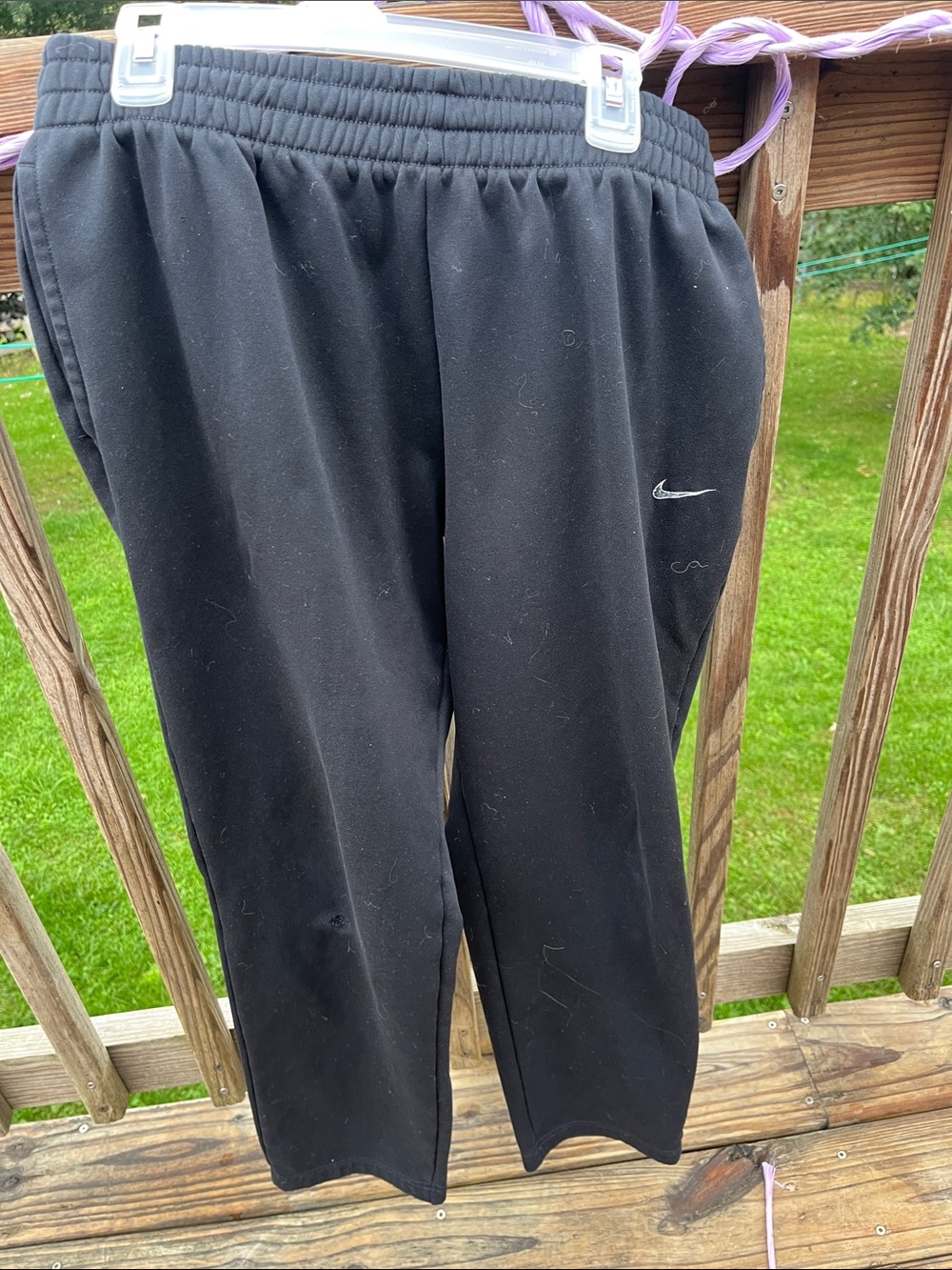 Nike Kids Black Jogger Sweatpants with Swoosh
